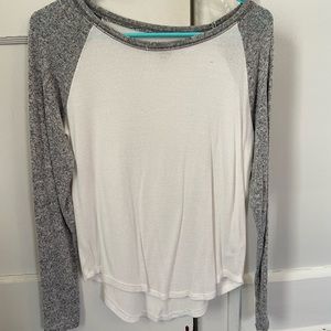 Women’s long sleeve jersey top